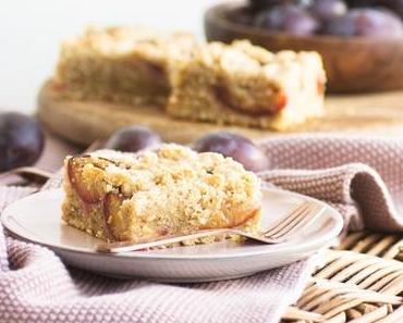 Walnuss-Zwetschgenkuchen mit Zimt-Streuseln