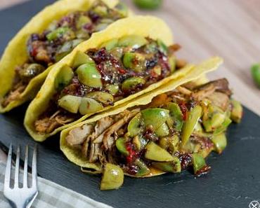 Tacos mit Carnitas und Nergi – Salsa