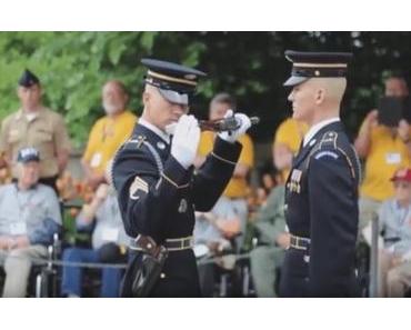 Vorbildliche Waffeninspektion mit Roboter-Sounds