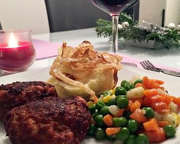 Kalbsbutterschnitzel mit Kartoffelpüree und knusprigen Zwiebelringen
