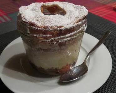 Mini Apple Cheesecake Pie im Glas