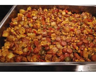 Wurst-Gemüsepfanne aus dem Ofen