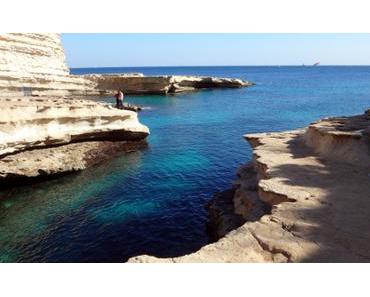 Malta: Fisch&amp;Chips am tintenblauen Meer