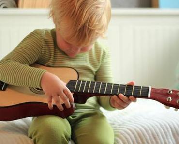 Heute ist Musik - Erste Klänge mit Musikspielzeugen