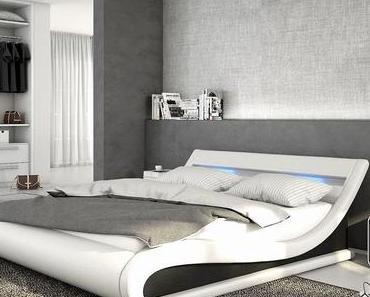 Neueste Schlafzimmer Braun Weiß
 Design