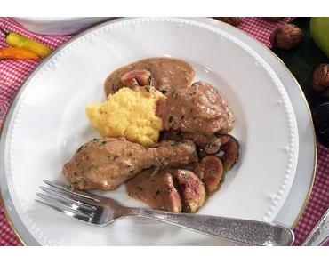 Geschmortes Huhn mit Walnusssoße und Feigen