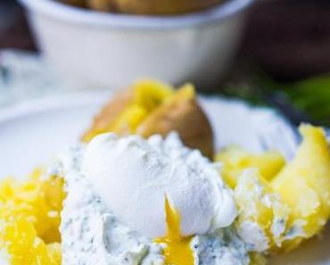 Kräuterquark mit Pellkartoffeln und pochiertem Ei