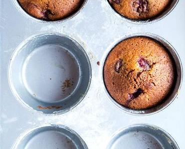 Saftige Kirsch-Muffins mit Marzipan