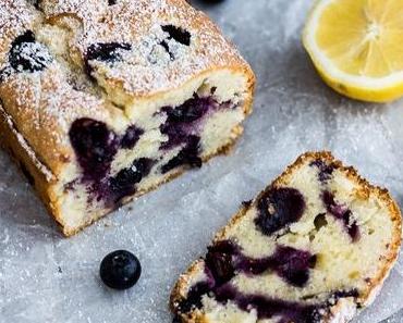 Zitroniger Blaubeer-Mascarpone-Kuchen