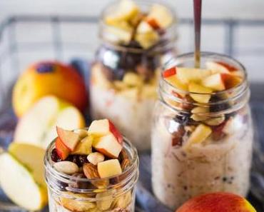 Overnight Oats mit Äpfeln und Studentenfutter (enthält Werbung)