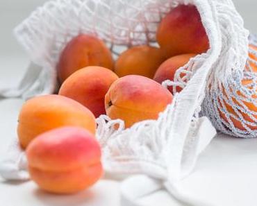 Saisonrezept Juli - Sommerlicher Aprikosensalat