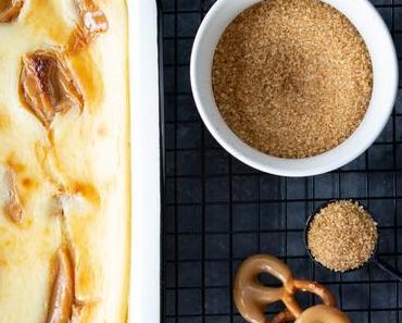 Brezelkäsekuchen mit Salzkaramell – Tag des Käsekuchens [Bloggernennung]