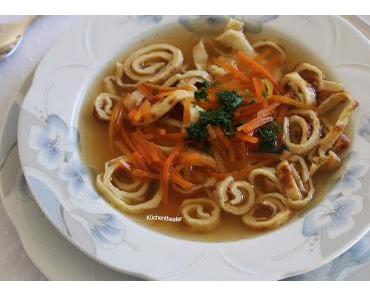 Rinderconsommé mit Flädle