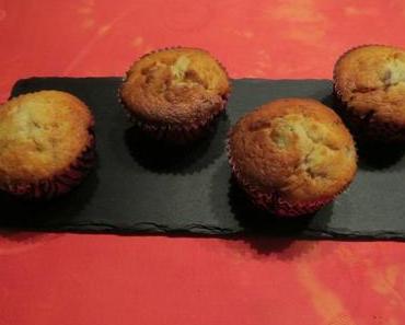 Buttermilchmuffins mit Walnüssen und Feigen