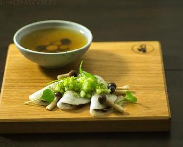 Kohlrabi mit Shiitake, Buchenpilzen und Pilzsud