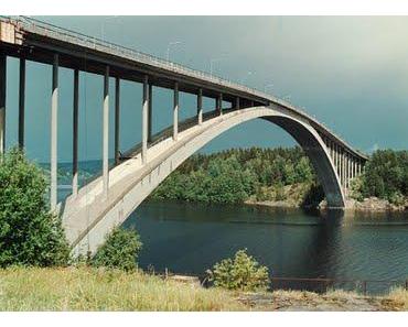 Wer erbaute die Brücke wirklich?