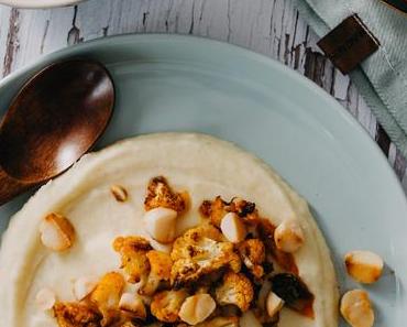 Gerösteter Ofenblumenkohl auf Blumenkohlpüree – Foodblogger Saisonkalender