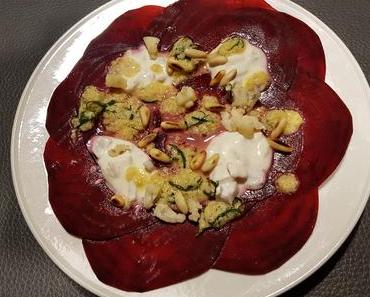 Meerrettich Rote Bete-Carpaccio mit Blauschimmelkäse (lacto-vegetarisch)