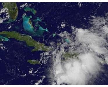 Tropischer Sturm EMILY nach Nacht "im Parkhaus" wieder in Bewegung - Florida und US-Ostküste können etwas aufatmen