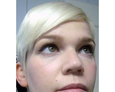 Herbstliches Make-Up im 60s Style mit PonyHütchen, essence, MAC, UNE und P2