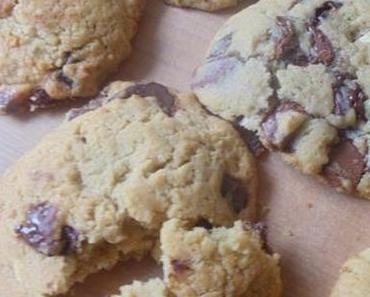 chocolate chip cookies