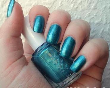 •○°Essie "Tropfy Wife"°○•