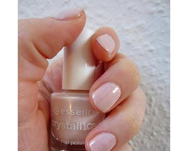 NOTD: Essence Icecrystals on my Window