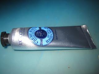 L'Occitane  Dry Skin Handcream