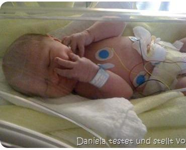 Heute mal kein Bericht, dafür ein Bild vom Baby meiner Freundin das heute auf die Welt kam!