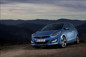Hyundai i30 2012: Mit sparsamen Motoren dem Golf auf den Fersen