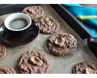 Chocolate Snickers Cookies