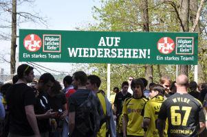 Kaiserslautern, FCK-BVB: Friedliches Fußballfest beim Erstligaabschied