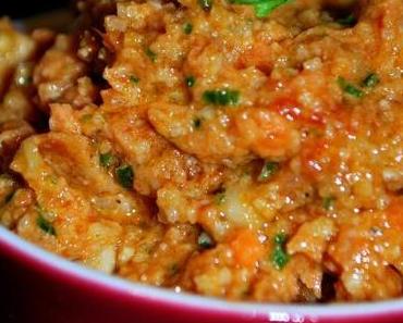 Veganes Möhren-Tomaten-Basilikum-Pesto (fantastisch lecker und mit Zusatz-Einsatzmöglichkeiten)