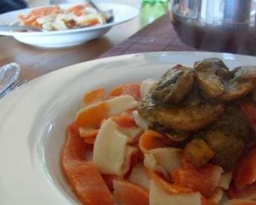 Champignons, Tomaten und Pesto