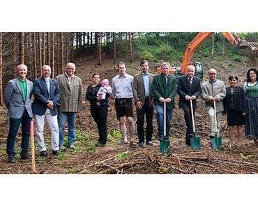 Spatenstich für das Biomasse-Fernheizwerk Mariazell