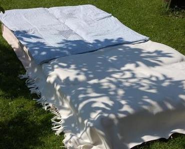 Day bed in garden / Tagesbett im Garten