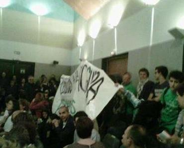 Uni-Festakt gesprengt: “Tritt nicht zurück, stirb besser gleich!”