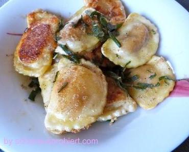 Hunger?…und keine Zeit groß zu Kochen? Ravioli in Salbeibutter
