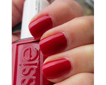 essie Head Mistress [Stylenomics]