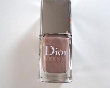 Der Trenchcoat für die Nägel - Dior Vernis Trench