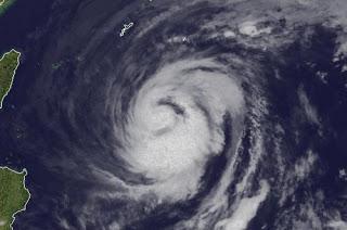 Taifun PRAPIROON verschont Japan möglicherweise