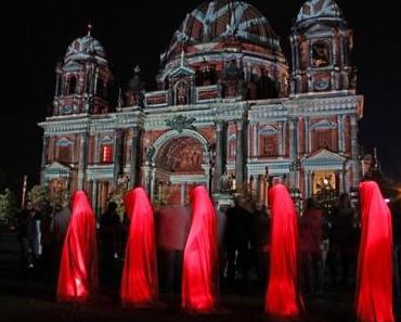 Berliner Dom Festival of Lights Berlin contemporary light art projects time guards Waechter Manfred Kielnhofer