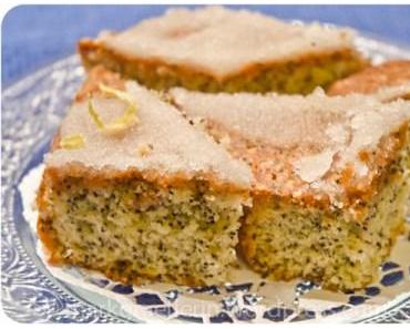 Zitronen-Mohn-Kuchen / Lemon-Poppyseed-Cake