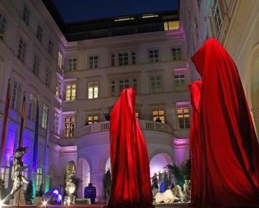 Art Antique fair vienna, Wiener internationale Kunst und Antiquitaetenmesse, Kunst und Handel, Waechter time guardians Manfred Kielnhofer