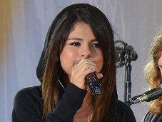 Selena Gomez musste ins Krankenhaus