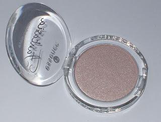 Essence Fantasia LE Eye-Shadow "03 Have You Seen My Unicorn" [Swatch/Review]