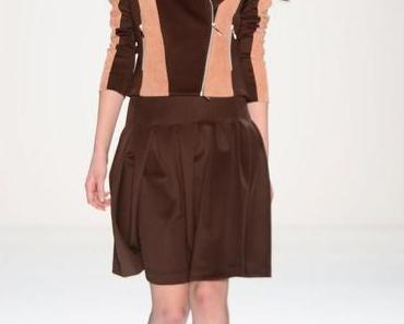 Minx with X- and Hour Glass-Silhouetten