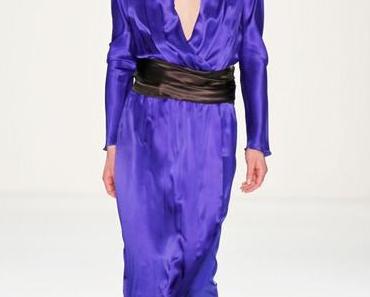 Finally A Bright Collection on the Runway – Zoe Ona