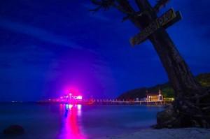 Schöne Sihanoukville Fotos vom Serendipity Beach am Abend