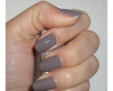 Essie Chinchilly